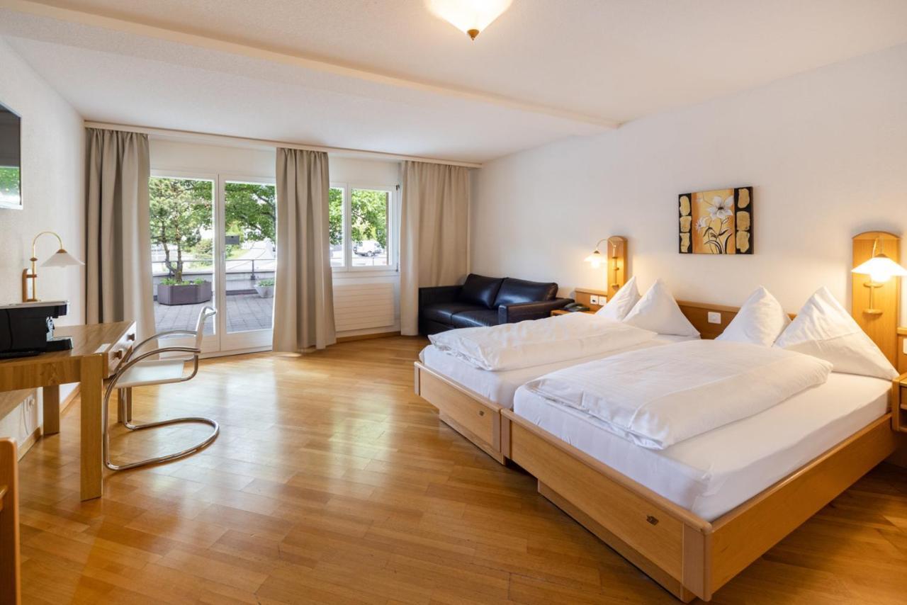Strandhotel Seeblick Faulensee Eksteriør billede