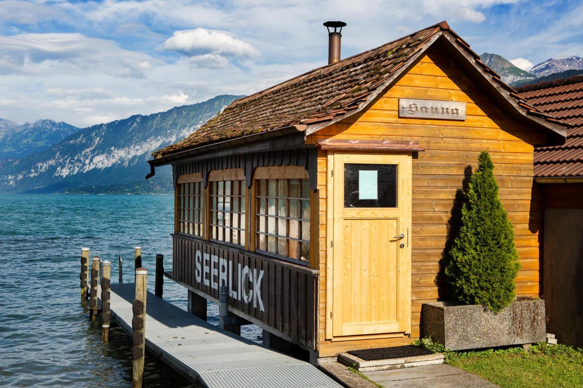 Strandhotel Seeblick Faulensee Eksteriør billede