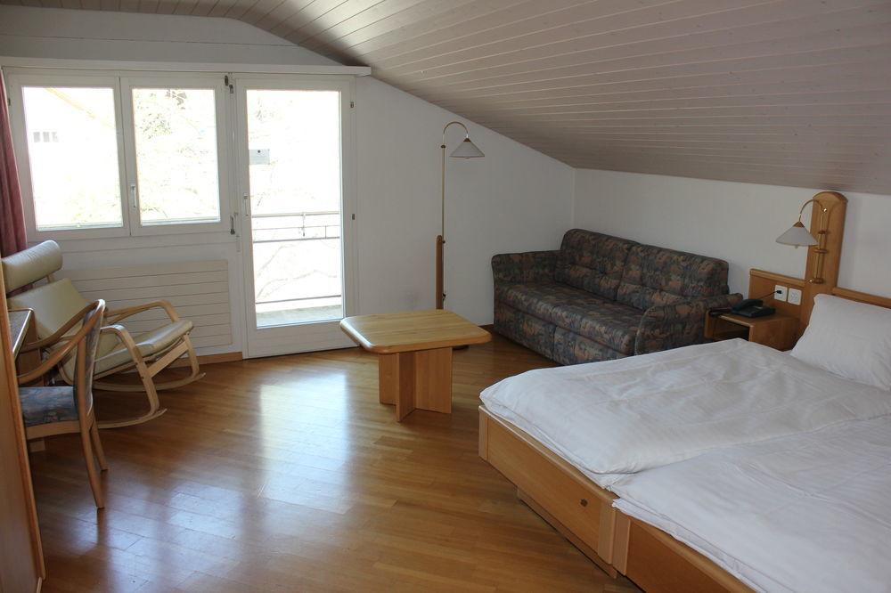 Strandhotel Seeblick Faulensee Eksteriør billede