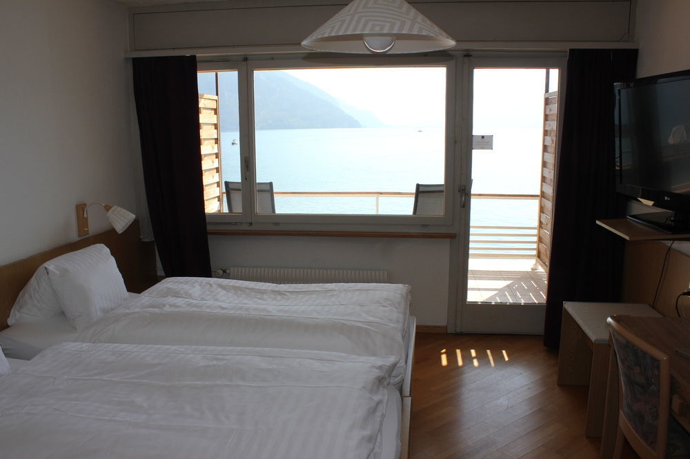 Strandhotel Seeblick Faulensee Eksteriør billede